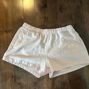 ROOTS small drawstring light pink casual shorts.